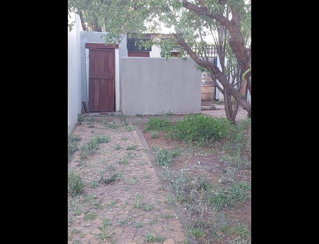 4 BEDROOM HOUSE FOR SALE IN BRENTHURST